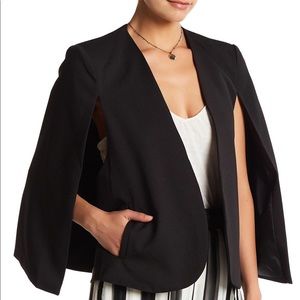 Black Capelet Jealous Tomato